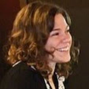 Meet your Posher, Elise